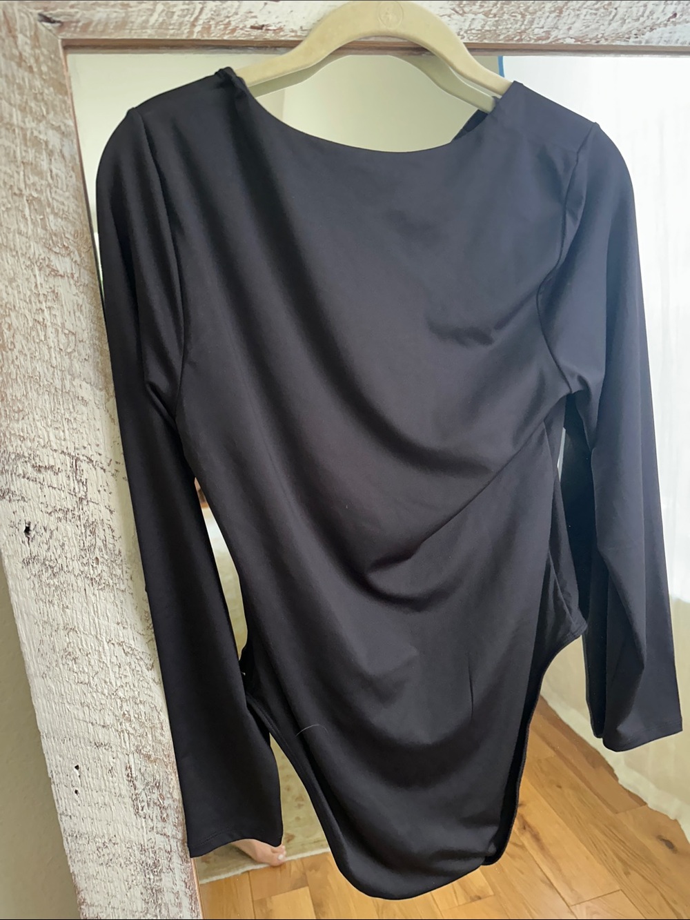 Old Navy Black Long-Sleeve Scoop-Neck Bodysuit - Picture 4 of 4